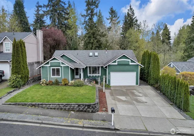 Photo 1 of Single family home for sale at 3209 32nd Street Pl Se, Puyallup, WA 98374 | MLS# NWM2509200 | Listing updated on 2026-09-21