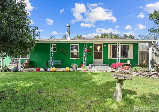 Manufactured home for sale at 1125 State Route 105, Grayland, WA 98547 | MLS# NWM2509355