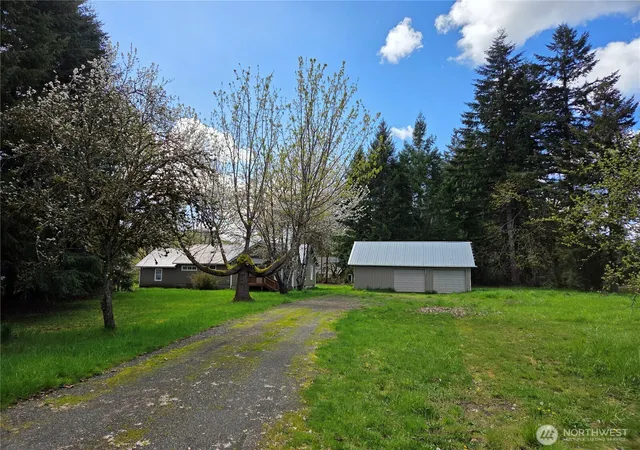 Photo 2 of Single family home for sale at 175 Stevens Rd, Chehalis, WA 98532 | MLS# NWM2509461 | Listing updated on 2026-09-21