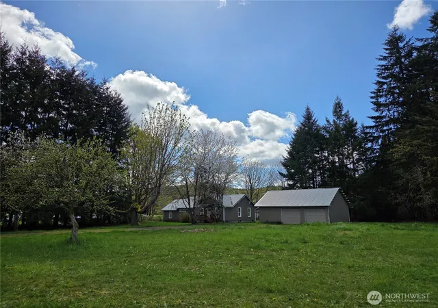 Photo 3 of Single family home for sale at 175 Stevens Rd, Chehalis, WA 98532 | MLS# NWM2509461 | Listing updated on 2026-09-21