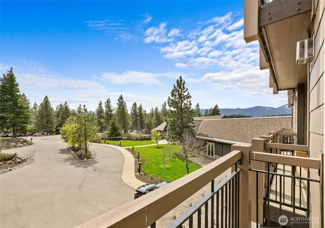 Photo 3 of Condo for sale at 3600 Suncadia Trl #2058, Cle Elum, WA 98922 | MLS# NWM2509469 | Listing updated on 2026-09-21