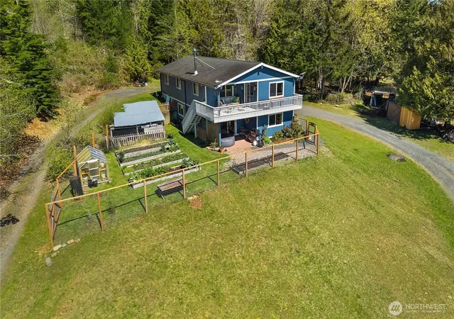 Photo 3 of Single family home for sale at 835 Pollock Dr, Brinnon, WA 98320 | MLS# NWM2509531 | Listing updated on 2026-09-21
