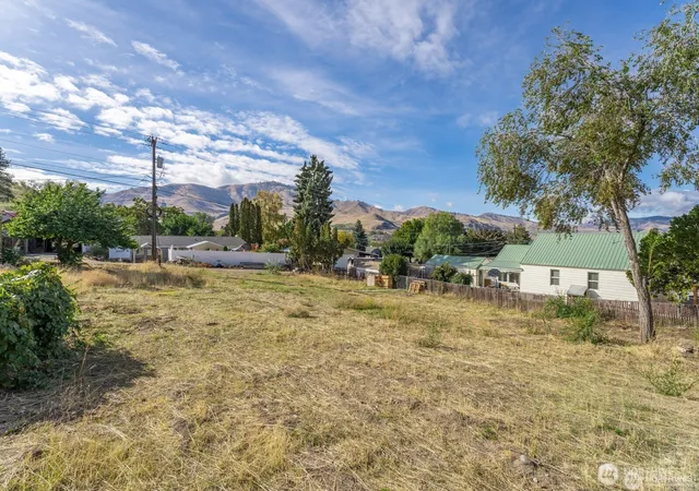 Photo 3 of Land for sale at 0 Xxx Nixon Ave, Chelan, WA 98816 | MLS# NWM2509544 | Listing updated on 2026-09-21