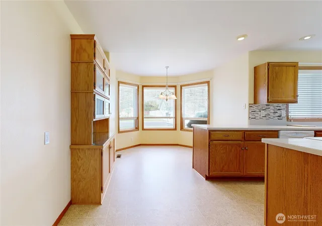 Photo 3 of Single family home for sale at 730 Wheatland St, Walla Walla, WA 99362 | MLS# NWM2509548 | Listing updated on 2026-09-21