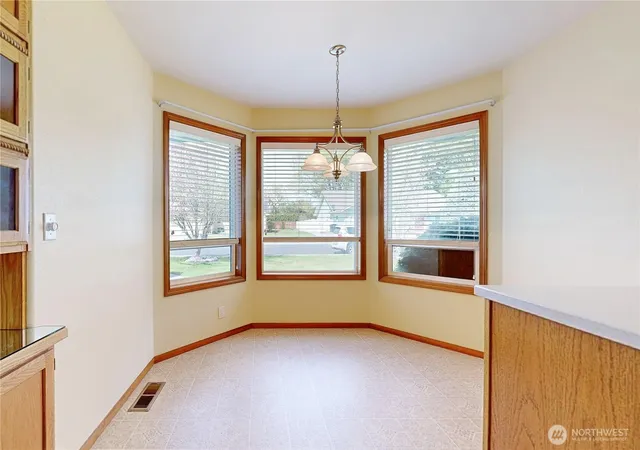 Photo 4 of Single family home for sale at 730 Wheatland St, Walla Walla, WA 99362 | MLS# NWM2509548 | Listing updated on 2026-09-21