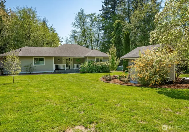 Photo 3 of Single family home for sale at 4003 Hoier, Blaine, WA 98230 | MLS# NWM2509688 | Listing updated on 2026-09-21