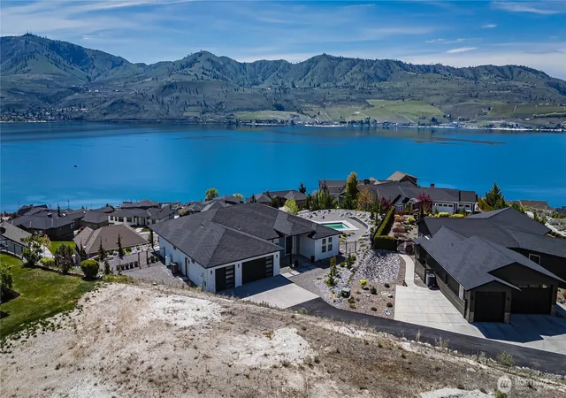 Photo 2 of Land for sale at 100 Waterview Dr, Chelan, WA 98816 | MLS# NWM2509709 | Listing updated on 2026-09-21