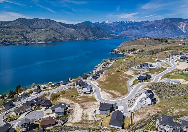 Photo 3 of Land for sale at 100 Waterview Dr, Chelan, WA 98816 | MLS# NWM2509709 | Listing updated on 2026-09-21