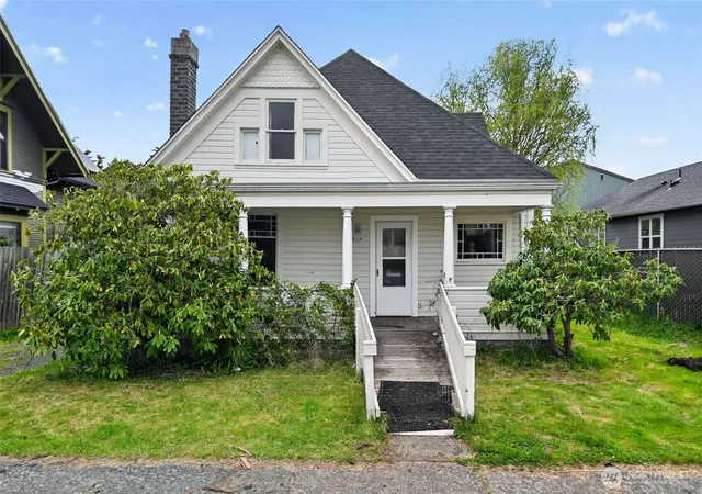 Photo 1 of Single family home for sale at 2514 Kulshan St, Bellingham, WA 98225 | MLS# NWM2509721 | Listing updated on 2026-09-21