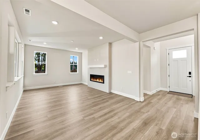 Photo 3 of Single family home for sale at 2220 Oak Ct #1, Milton, WA 98354 | MLS# NWM2509733 | Listing updated on 2026-09-30