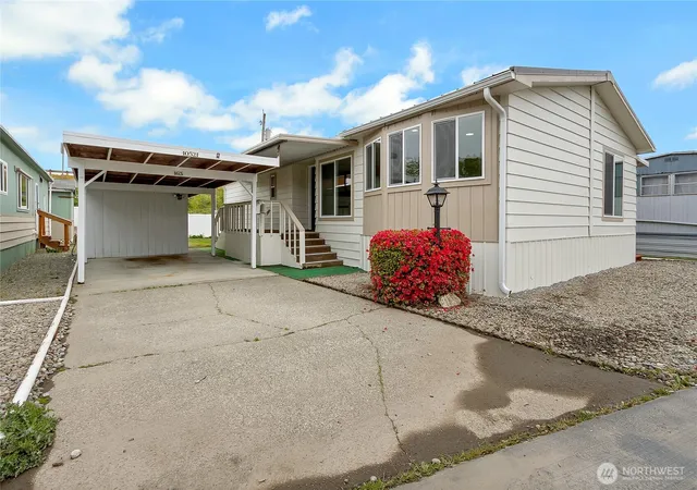 Photo 1 of Sale Pending at 10521 60th Street Ct E #163, Puyallup, WA 98372 | MLS# NWM2509820 | Listing updated on 2026-09-27