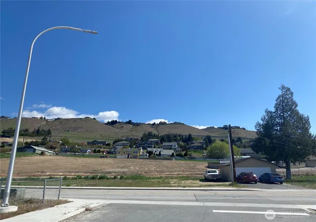 Photo 3 of Land for sale at 196 Harold St Ne, East Wenatchee, WA 98802 | MLS# NWM2509851 | Listing updated on 2026-09-21