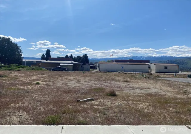 Photo 1 of Land for sale at 182 Harold St Ne, East Wenatchee, WA 98802 | MLS# NWM2509852 | Listing updated on 2026-09-21