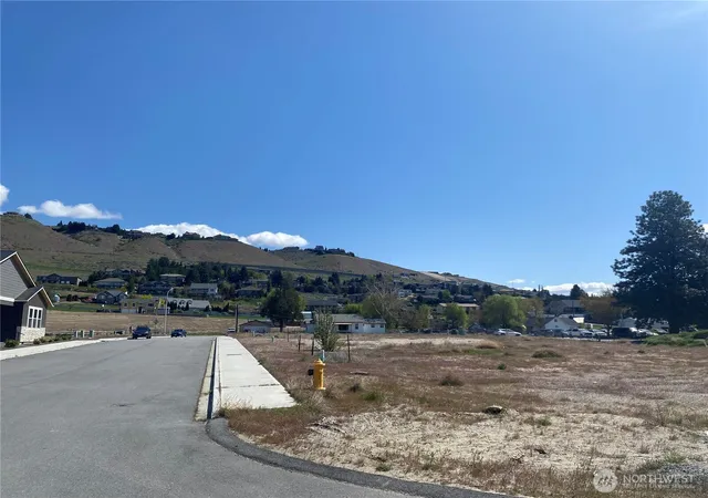 Photo 3 of Land for sale at 182 Harold St Ne, East Wenatchee, WA 98802 | MLS# NWM2509852 | Listing updated on 2026-09-21