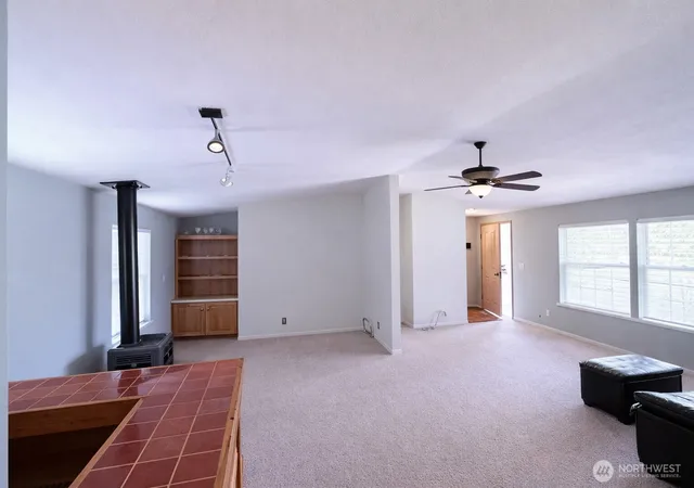 Photo 4 of Manufactured home for sale at 759 Park Ave NE, Ocean Shores, WA 98569 | MLS# NWM2509854 | Listing updated on 2026-09-21
