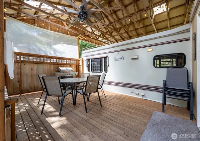 Photo 2 of Manufactured home for sale at 1028 Maple Ln, Maple Falls, WA 98266 | MLS# NWM2509891 | Listing updated on 2026-09-21