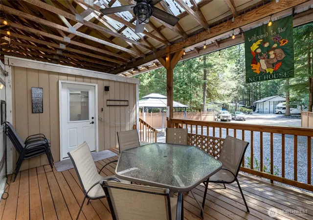 Photo 3 of Manufactured home for sale at 1028 Maple Ln, Maple Falls, WA 98266 | MLS# NWM2509891 | Listing updated on 2026-09-21