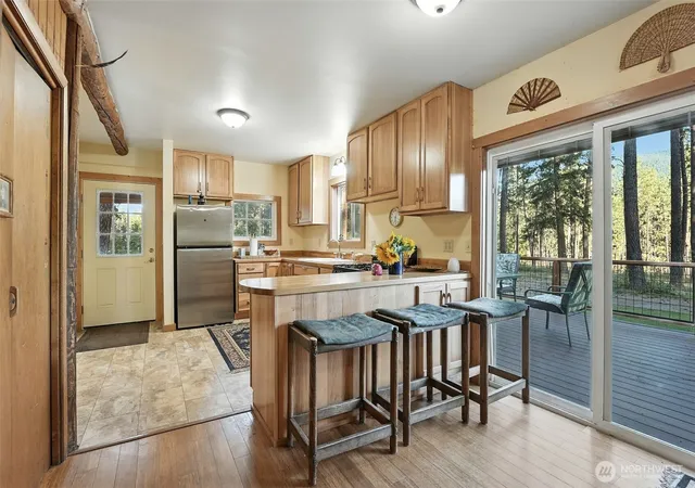 Photo 4 of Single family home for sale at 3725 Vineyard Way, Kettle Falls, WA 99141 | MLS# NWM2509911 | Listing updated on 2026-09-21