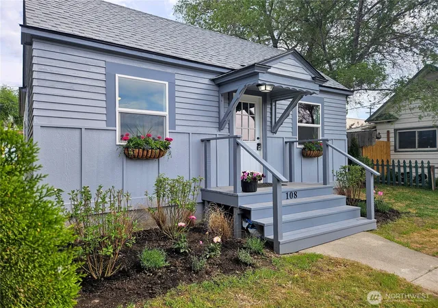 Single family home for sale at 108 W 3rd Street, Lind, WA 99341 | MLS# NWM2509959