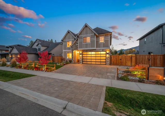 Photo 2 of Single family home for sale at 311 Pinegrass St, Leavenworth, WA 98826 | MLS# NWM2509962 | Listing updated on 2026-09-21
