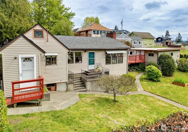 Photo 2 of Sale Pending at 1408 Winfield Ave, Bremerton, WA 98310 | MLS# NWM2509976 | Listing updated on 2026-09-30