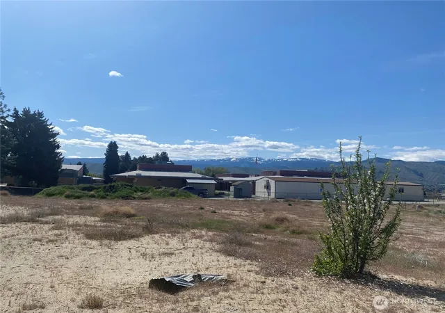 Photo 2 of Land for sale at 134 Harold St Ne, East Wenatchee, WA 98802 | MLS# NWM2510036 | Listing updated on 2026-09-21