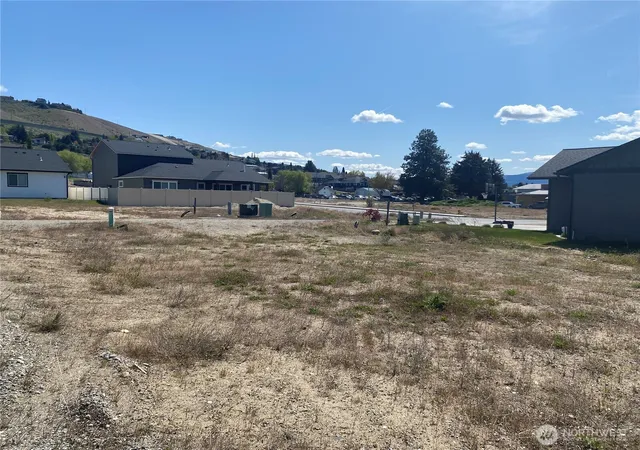 Photo 1 of Land for sale at 117 Harold St Ne, East Wenatchee, WA 98802 | MLS# NWM2510043 | Listing updated on 2026-09-21