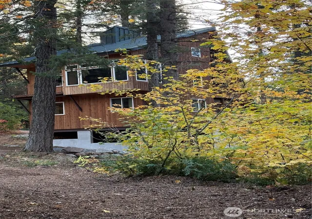 Photo 1 of Single family home for sale at 19052 Gill Crk Rd, Leavenworth, WA 98826 | MLS# NWM2510063 | Listing updated on 2026-09-21