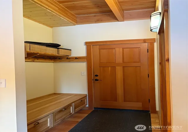 Photo 3 of Single family home for sale at 19052 Gill Crk Rd, Leavenworth, WA 98826 | MLS# NWM2510063 | Listing updated on 2026-09-21