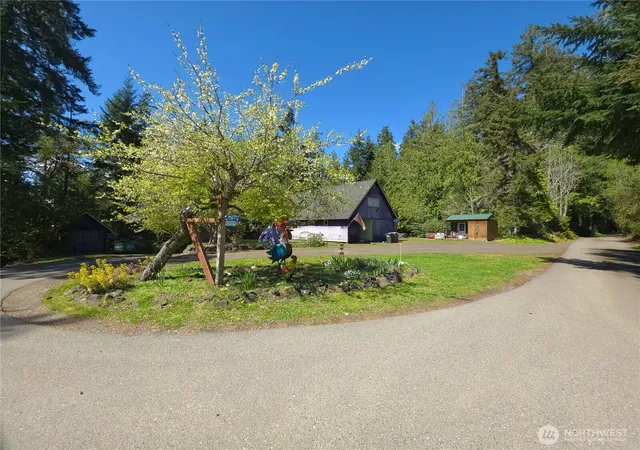 Photo 3 of Single family home for sale at 14310 90th Street Ct Nw, Gig Harbor, WA 98329 | MLS# NWM2510184 | Listing updated on 2026-09-21
