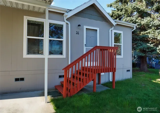 Photo 3 of Manufactured home for sale at 2350 Douglas Rd #26, Ferndale, WA 98248 | MLS# NWM2510246 | Listing updated on 2026-09-21