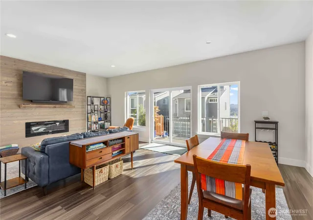 Photo 3 of Single family home for sale at 134 Blackfish Ct, Bremerton, WA 98310 | MLS# NWM2510252 | Listing updated on 2026-09-21