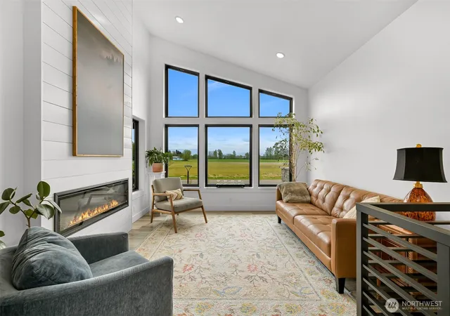 Photo 3 of Single family home for sale at 222 Skipping Stone Loop, Lynden, WA 98264 | MLS# NWM2510273 | Listing updated on 2026-09-29