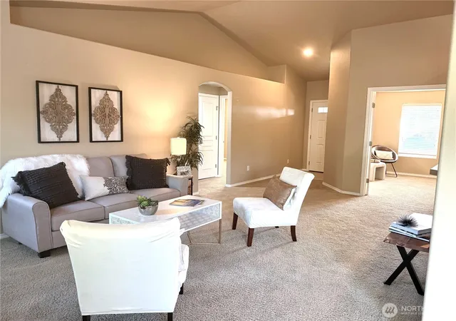 Photo 2 of Single family home for sale at 919 Highland Rd, Walla Walla, WA 99362 | MLS# NWM2510337 | Listing updated on 2026-10-01