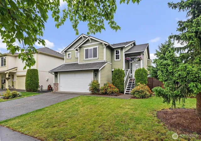 Photo 2 of Single family home for sale at 167 Goldmyer Dr, Chehalis, WA 98532 | MLS# NWM2510341 | Listing updated on 2026-09-21