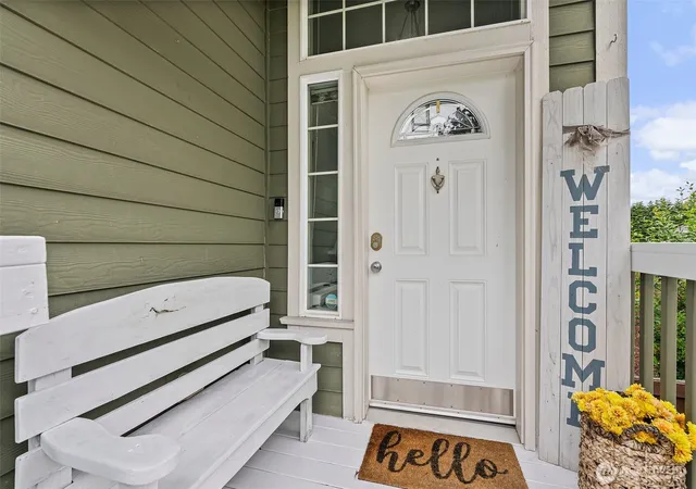 Photo 3 of Single family home for sale at 167 Goldmyer Dr, Chehalis, WA 98532 | MLS# NWM2510341 | Listing updated on 2026-09-21