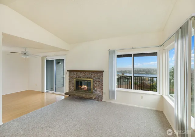 Photo 3 of Condo for sale at 3370 Narrows View Ln Ne #202, Bremerton, WA 98310 | MLS# NWM2510361 | Listing updated on 2026-09-27