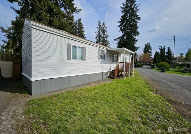 Photo 1 of Manufactured home for sale at 5705 Litterock Rd Sw #32, Tumwater, WA 98512 | MLS# NWM2510363 | Listing updated on 2026-09-21