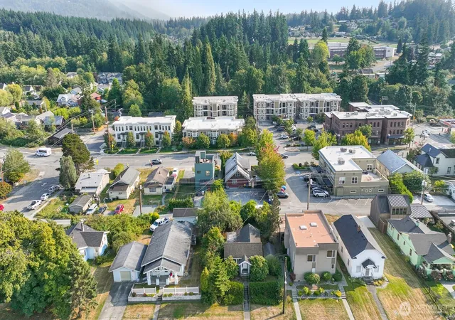 Photo 2 of Multi family home for sale at 1302 Larrabee Ave, Bellingham, WA 98225 | MLS# NWM2510420 | Listing updated on 2026-09-21