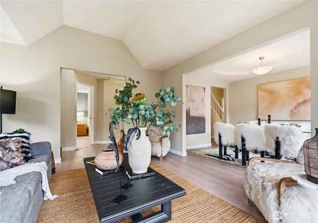 Photo 4 of Townhouse for sale at 4222 144th Lane SE #31, Bellevue, WA 98006 | MLS# NWM2510446 | Listing updated on 2026-09-21
