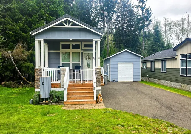 Photo 2 of Sale Pending at 1019 Stanford Dr #51, Cosmopolis, WA 98537 | MLS# NWM2510488 | Listing updated on 2026-08-25