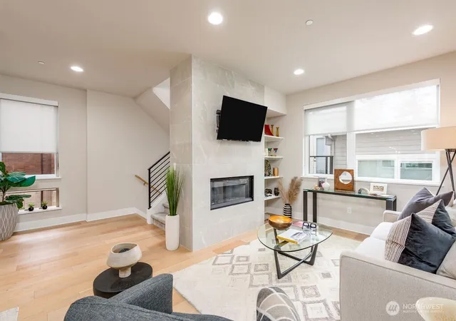 Photo 4 of Townhouse for sale at 5317 80th Place SW #1, Mukilteo, WA 98275 | MLS# NWM2510501 | Listing updated on 2026-10-02