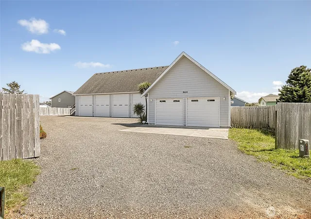 Photo 2 of Single family home for sale at 964 Attu Ct Sw, Ocean Shores, WA 98569 | MLS# NWM2510521 | Listing updated on 2026-09-21