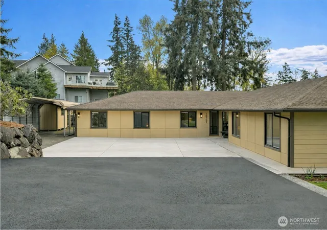 Photo 1 of Single family home for sale at 10702 Se 318th Place, Auburn, WA 98092 | MLS# NWM2510524 | Listing updated on 2026-09-21