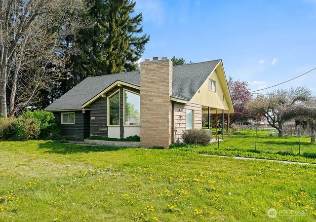 Photo 2 of Single family home for sale at 2512 Hannah Rd, Ellensburg, WA 98926 | MLS# NWM2510543 | Listing updated on 2026-09-21