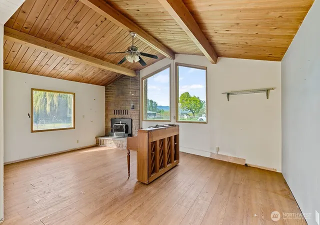 Photo 3 of Single family home for sale at 2512 Hannah Rd, Ellensburg, WA 98926 | MLS# NWM2510543 | Listing updated on 2026-09-21