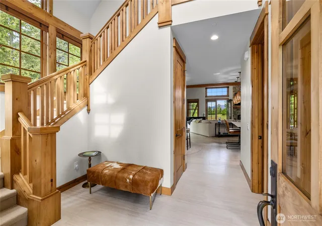 Photo 3 of Single family home for sale at 130 Saddle Ridge Loop, Cle Elum, WA 98922 | MLS# NWM2510641 | Listing updated on 2026-09-29