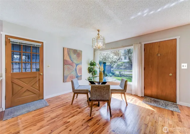 Photo 3 of Single family home for sale at 610 27th Avenue E, Seattle, WA 98112 | MLS# NWM2510724 | Listing updated on 2026-09-21
