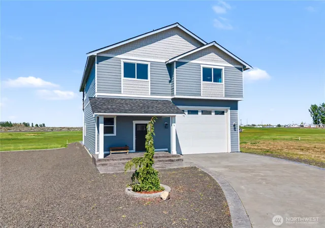 Photo 2 of Single family home for sale at 8091 Se Desert Sage Ct, Othello, WA 99344 | MLS# NWM2510781 | Listing updated on 2026-09-21