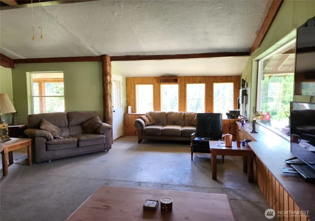 Photo 3 of Single family home for sale at 363 Sheridan Rd, Republic, WA 99166 | MLS# NWM2510939 | Listing updated on 2026-09-21